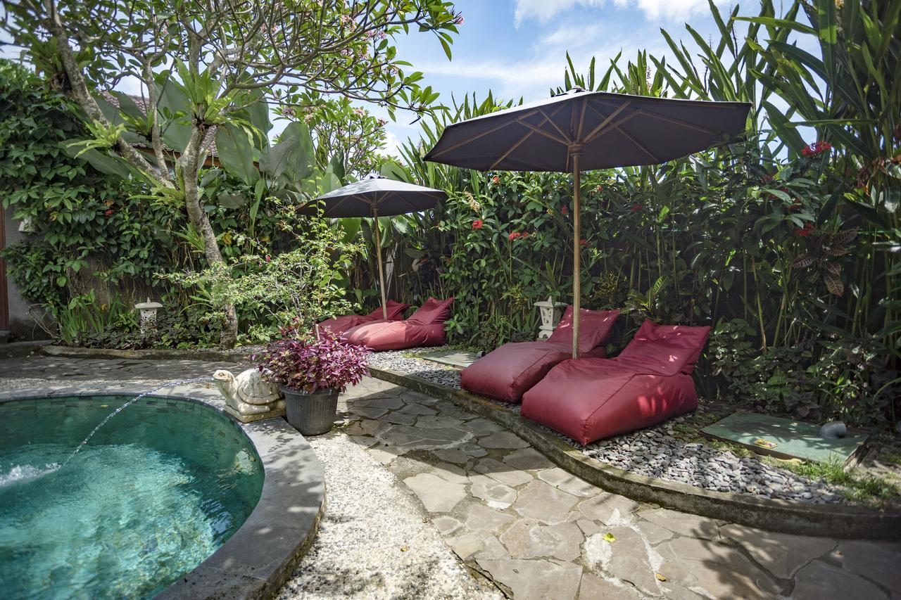 Ladera Villa Ubud Exterior photo